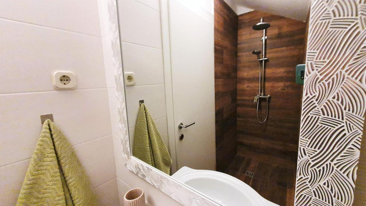 Anas Lagoon Holiday House With Pool At Azure Beach Mali Drvenik Εξωτερικό φωτογραφία